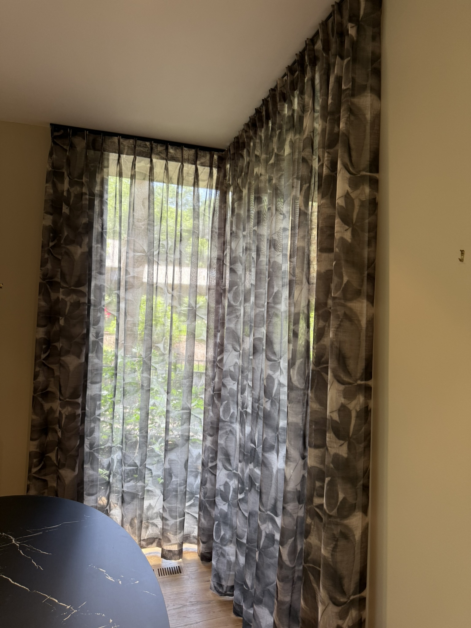 Woven shade window treatment